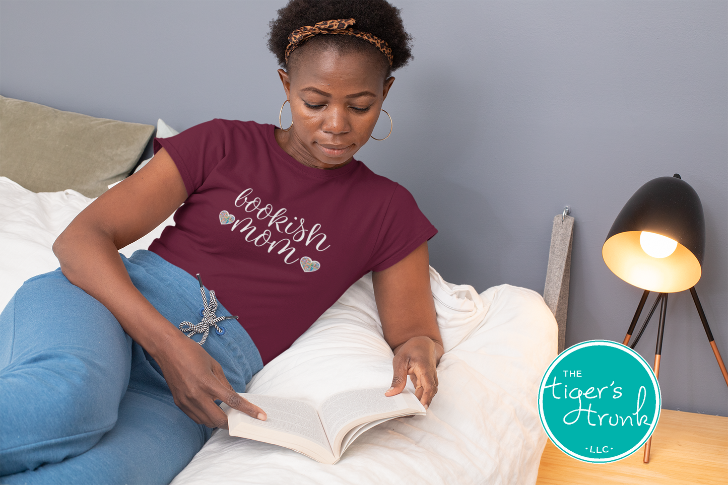 T-shirt that says "Bookish Mom," soft and simple design perfect for moms who love to read