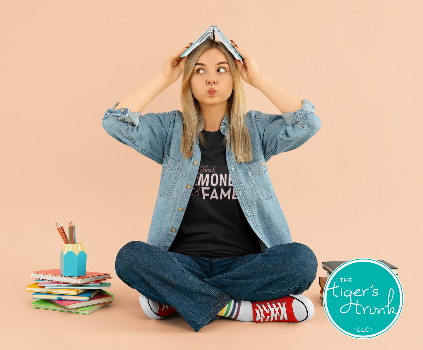 T-shirt with the phrase "I Teach for the Money & Fame," humorous and sarcastic gift for teachers and school staff